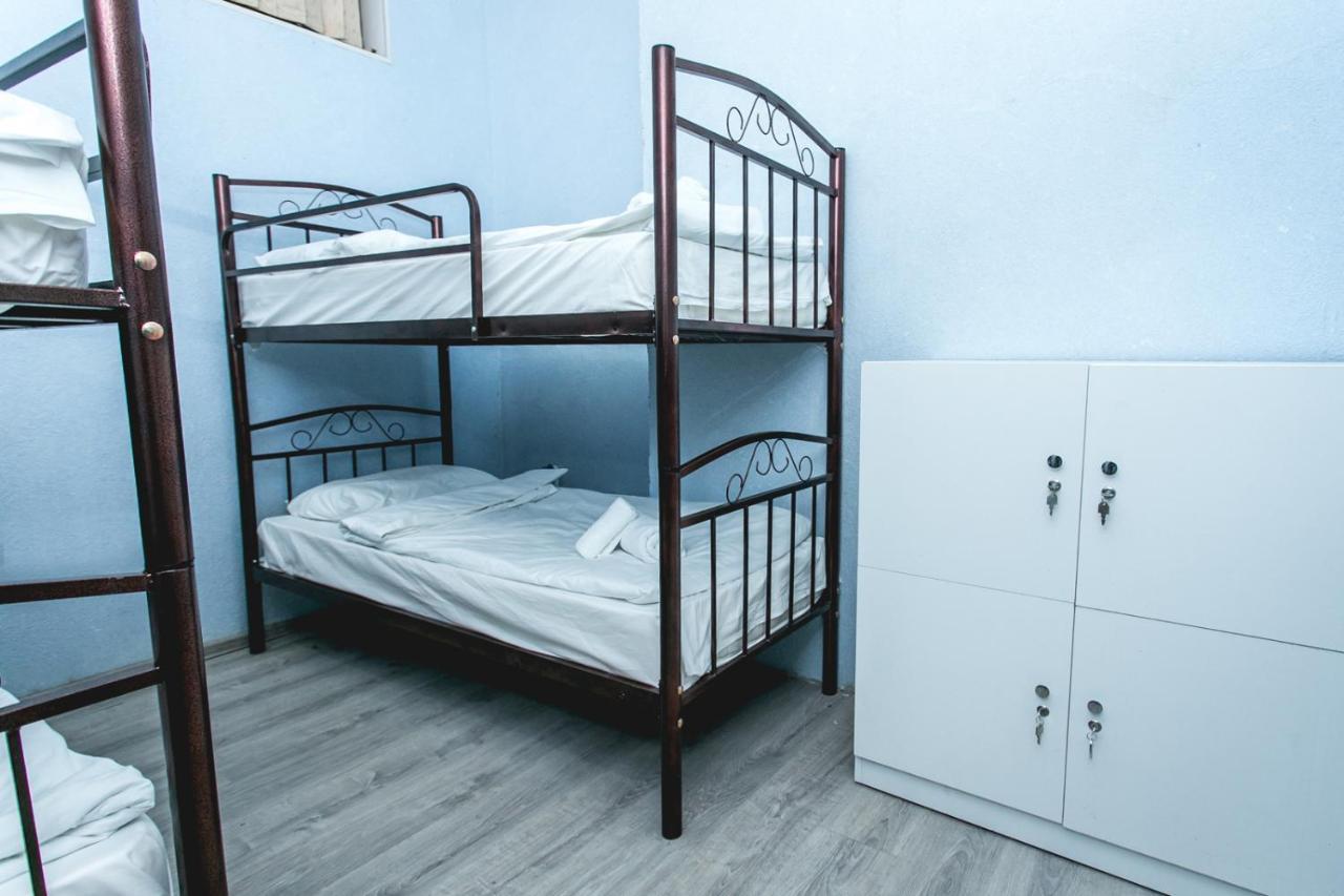 באקו Sherlock Holmes Hostel מראה חיצוני תמונה