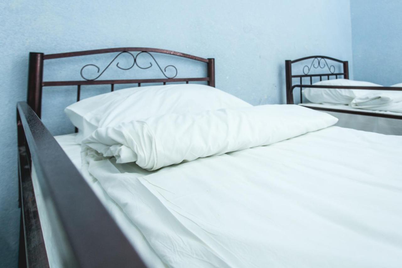 באקו Sherlock Holmes Hostel מראה חיצוני תמונה