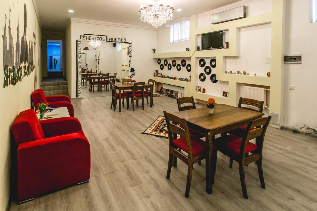 באקו Sherlock Holmes Hostel מראה חיצוני תמונה