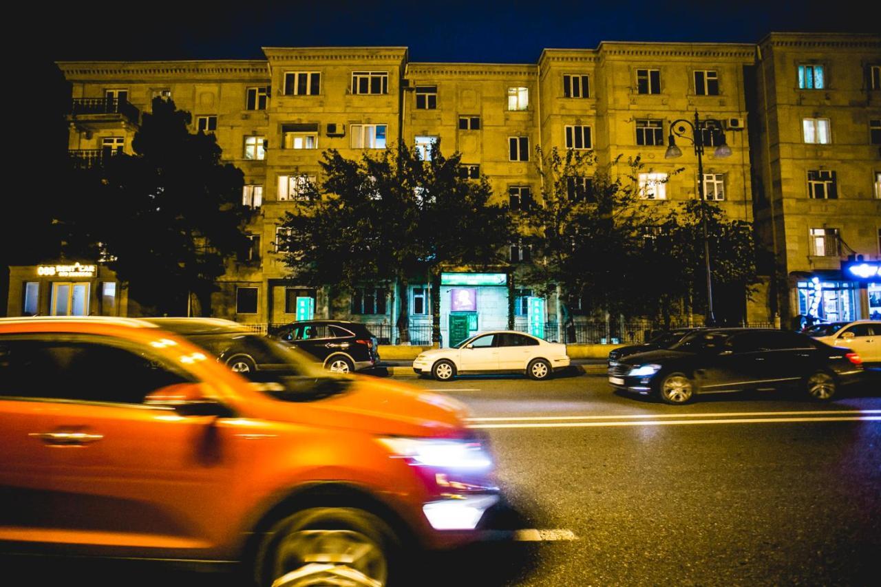 באקו Sherlock Holmes Hostel מראה חיצוני תמונה